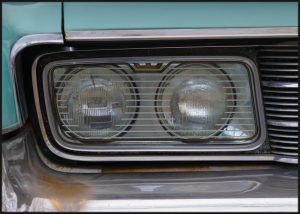 headlight green car